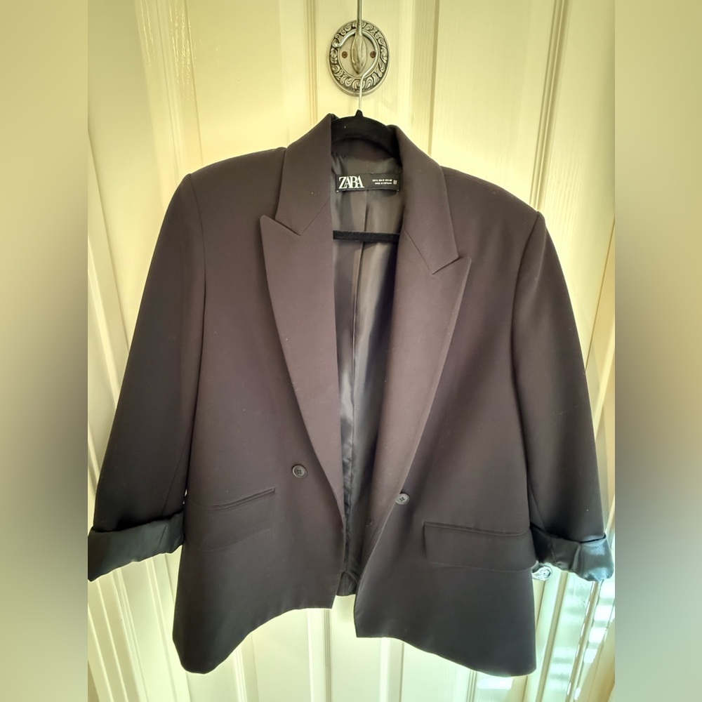 Zara Women's Elegant Black Suit Jacket